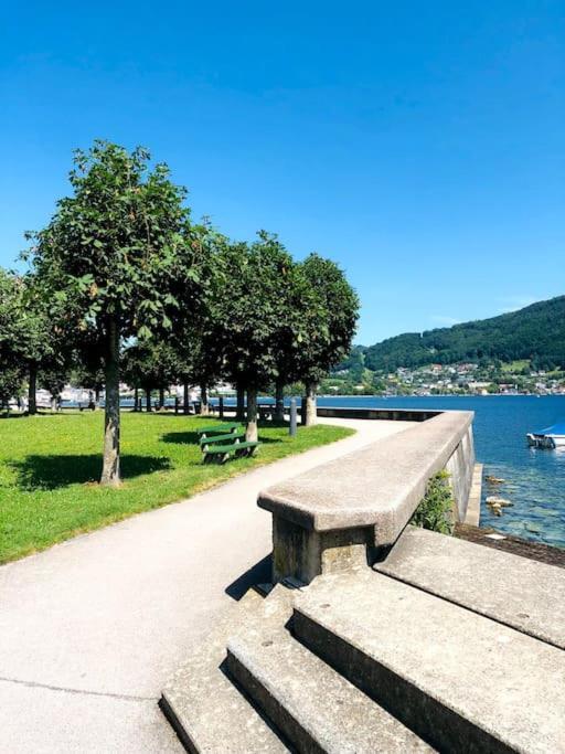 Fewo Kuferzeile Gmunden Seenaehe Exterior foto